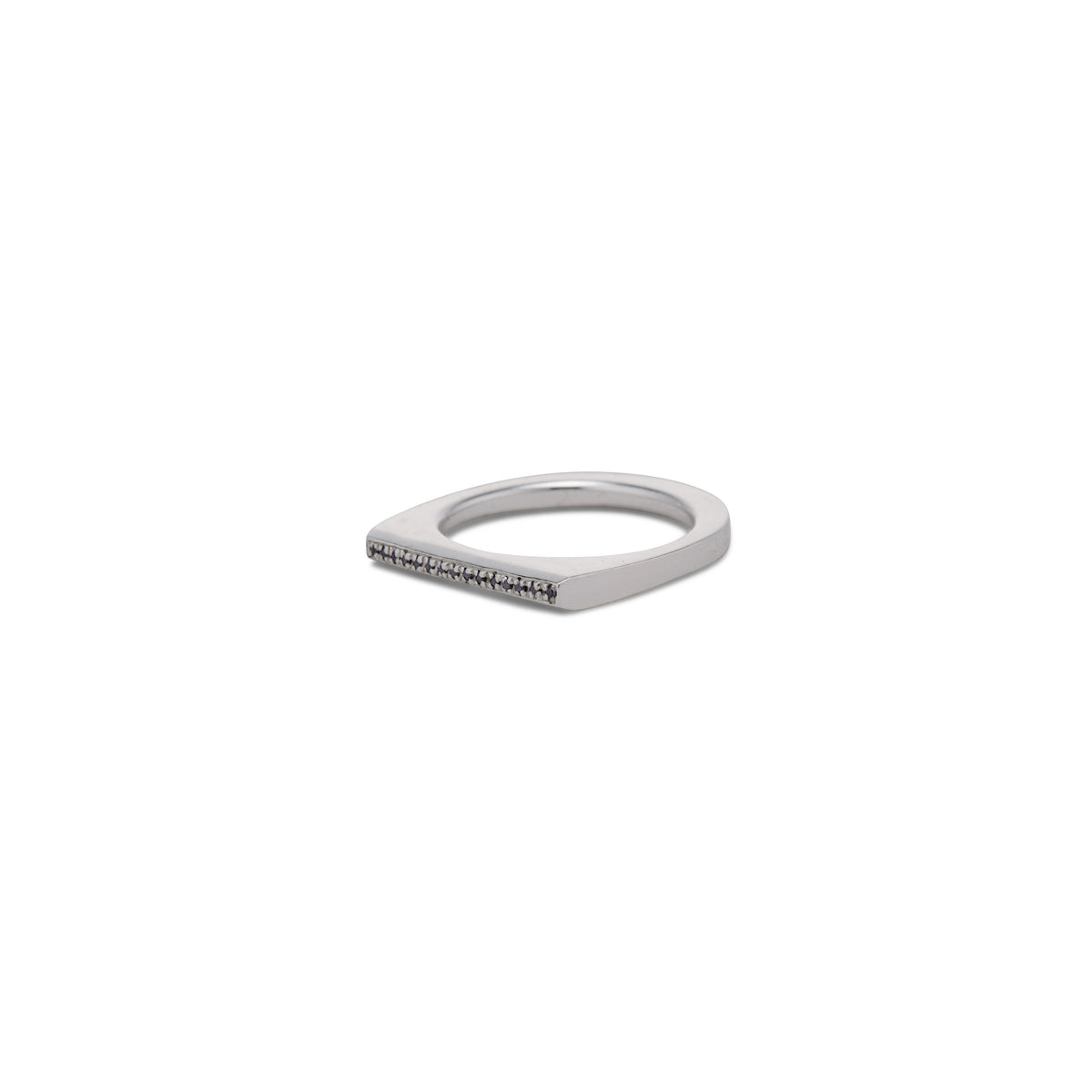 The Knife Edge Ring