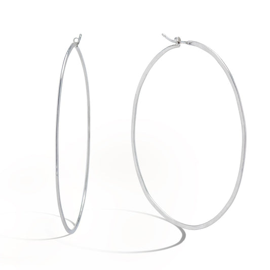 The Oval Esme Earrings - Sarah Macfadden Jewelry