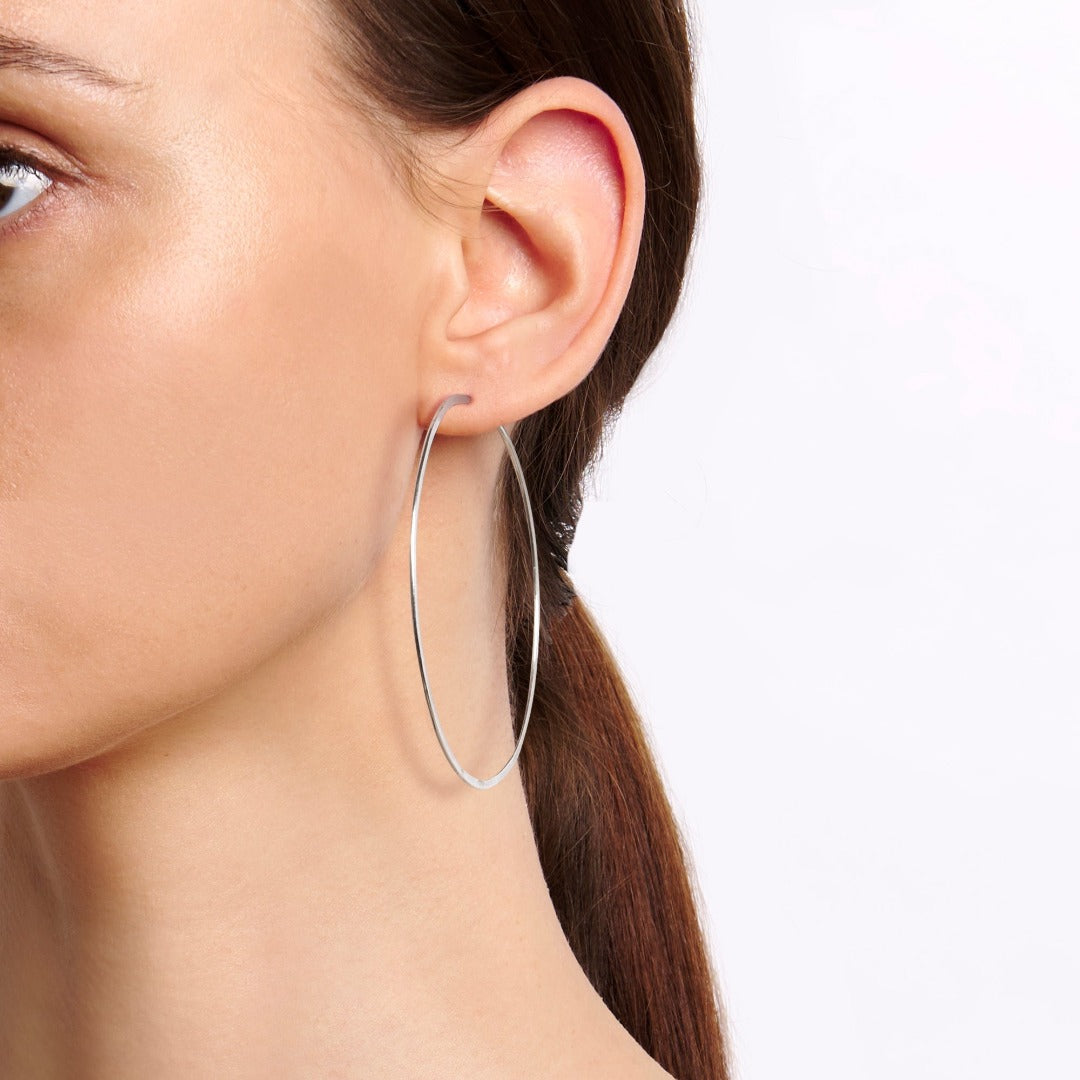 The Oval Esme Earrings - Sarah Macfadden Jewelry